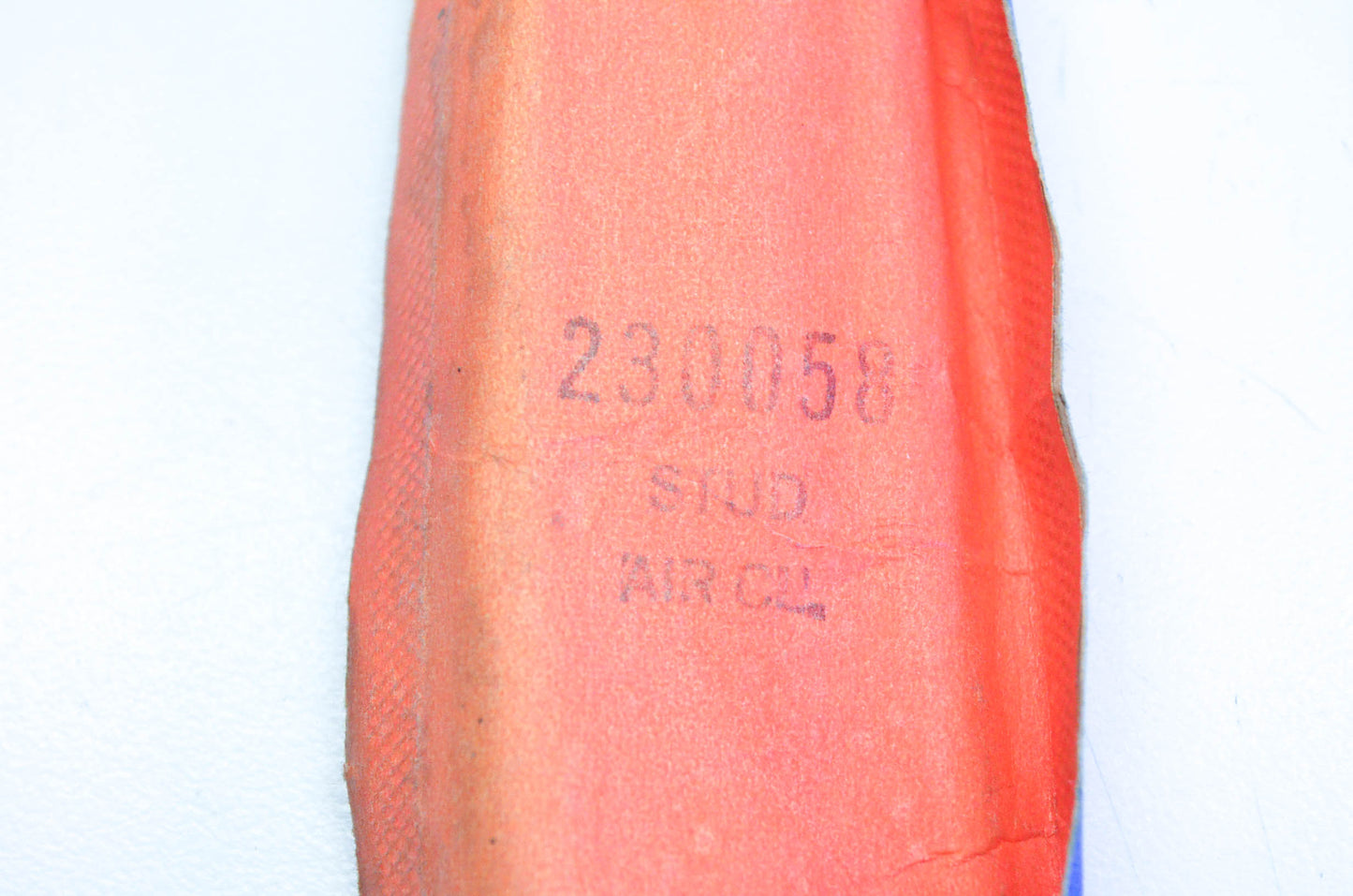 New OEM Briggs & Stratton 230058 Air Cleaner Stud NOS
