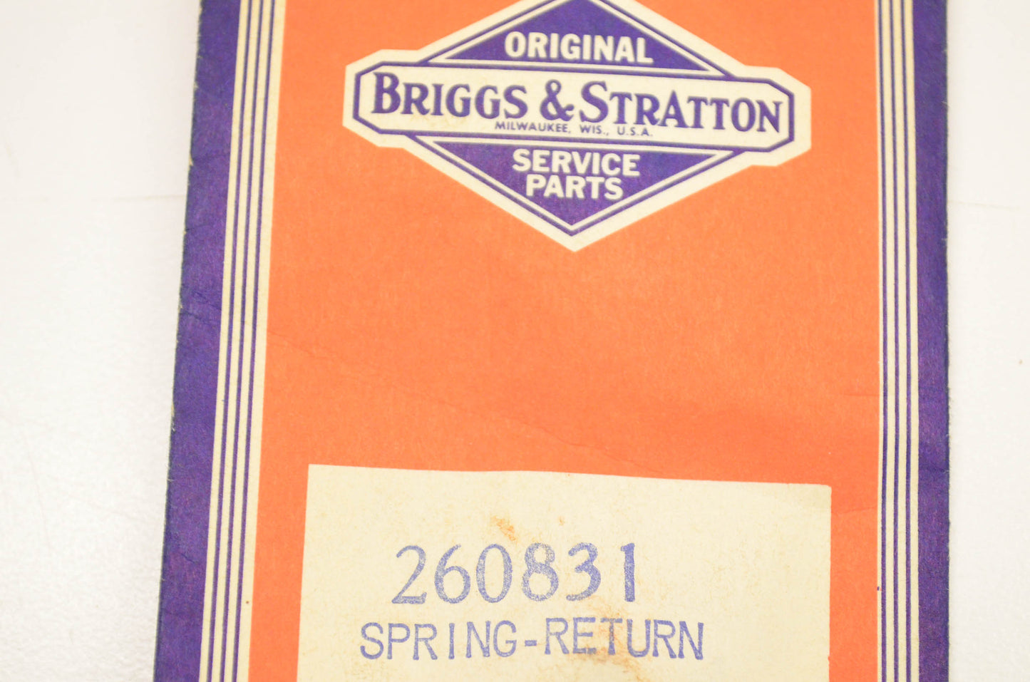 New OEM Briggs & Stratton 260831 Choke Return Spring NOS