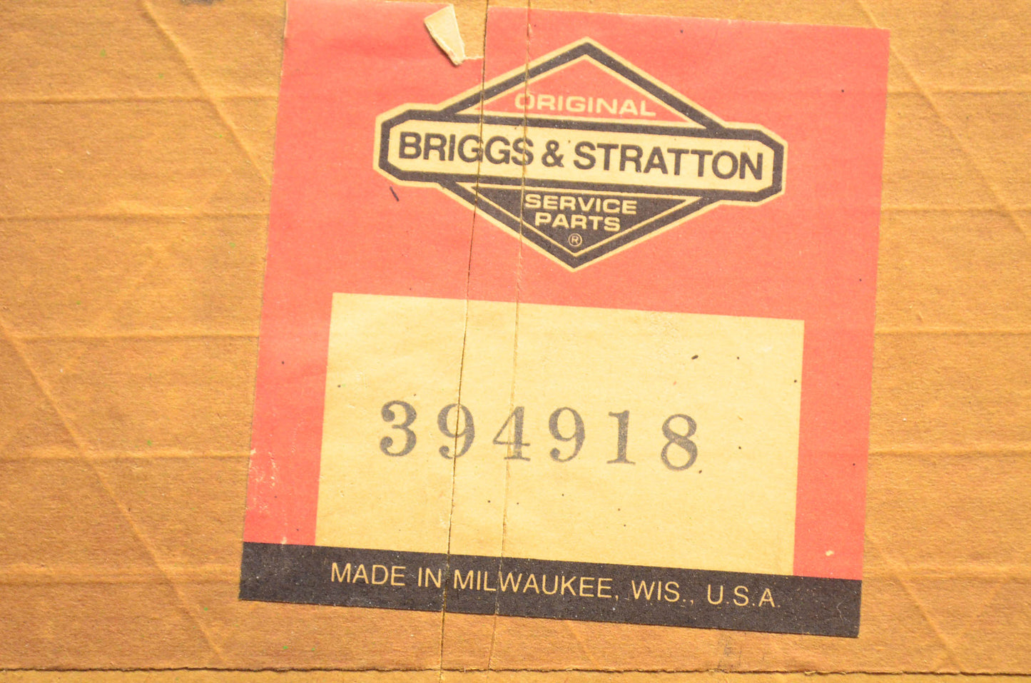 New OEM Briggs & Stratton 394918 Blower Housing NOS