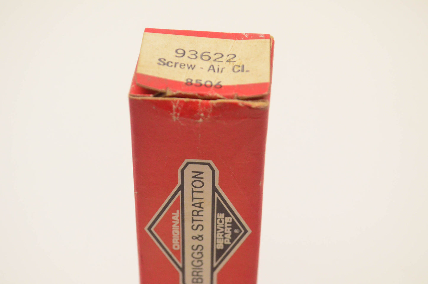 New OEM Briggs & Stratton 93622 Air Cleaner Screw NOS