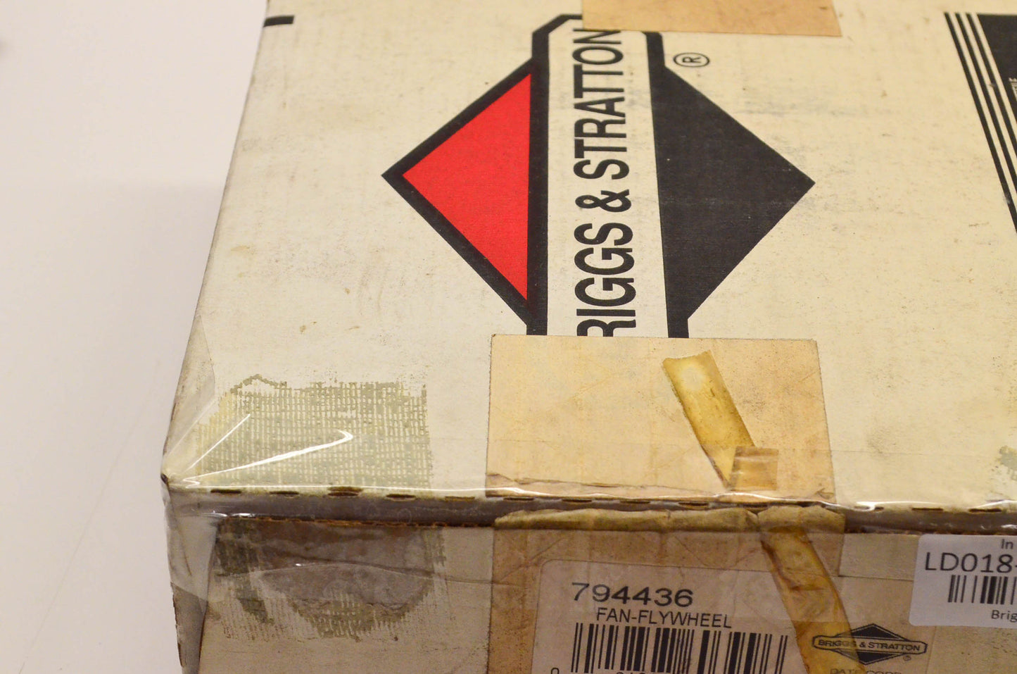 Briggs & Statton 794436 Flywheel Fan Kit NOS