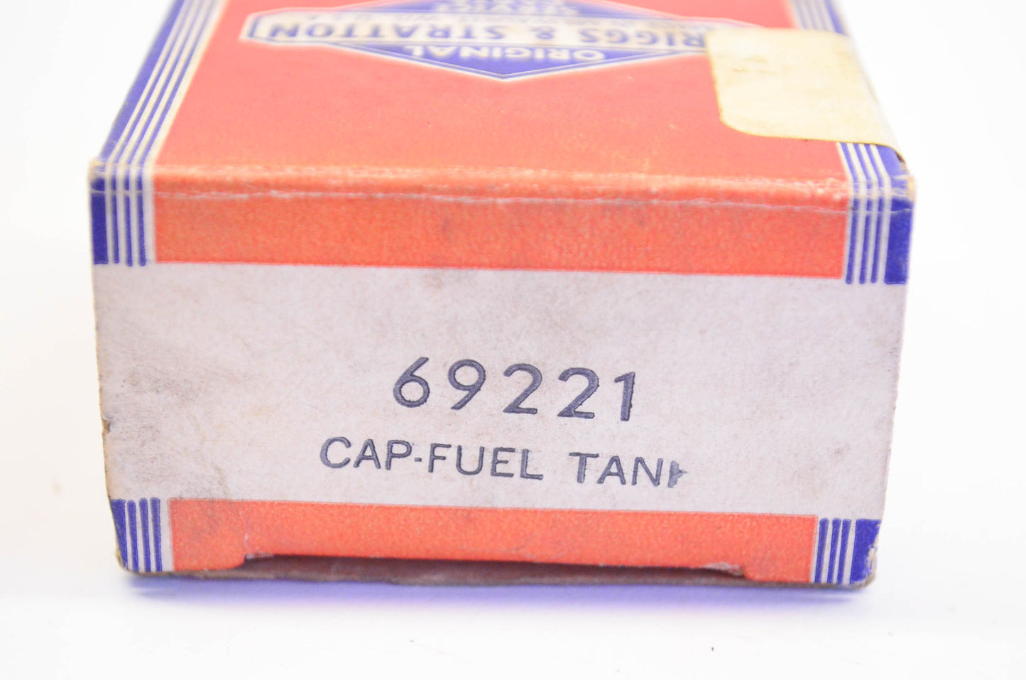 New OEM Briggs & Stratton 69221 Fuel Tank Cap NOS