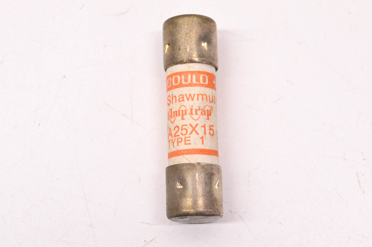 Gould Shawmut A25X15 300 Volt or Less 15 Amp Fuse NOS