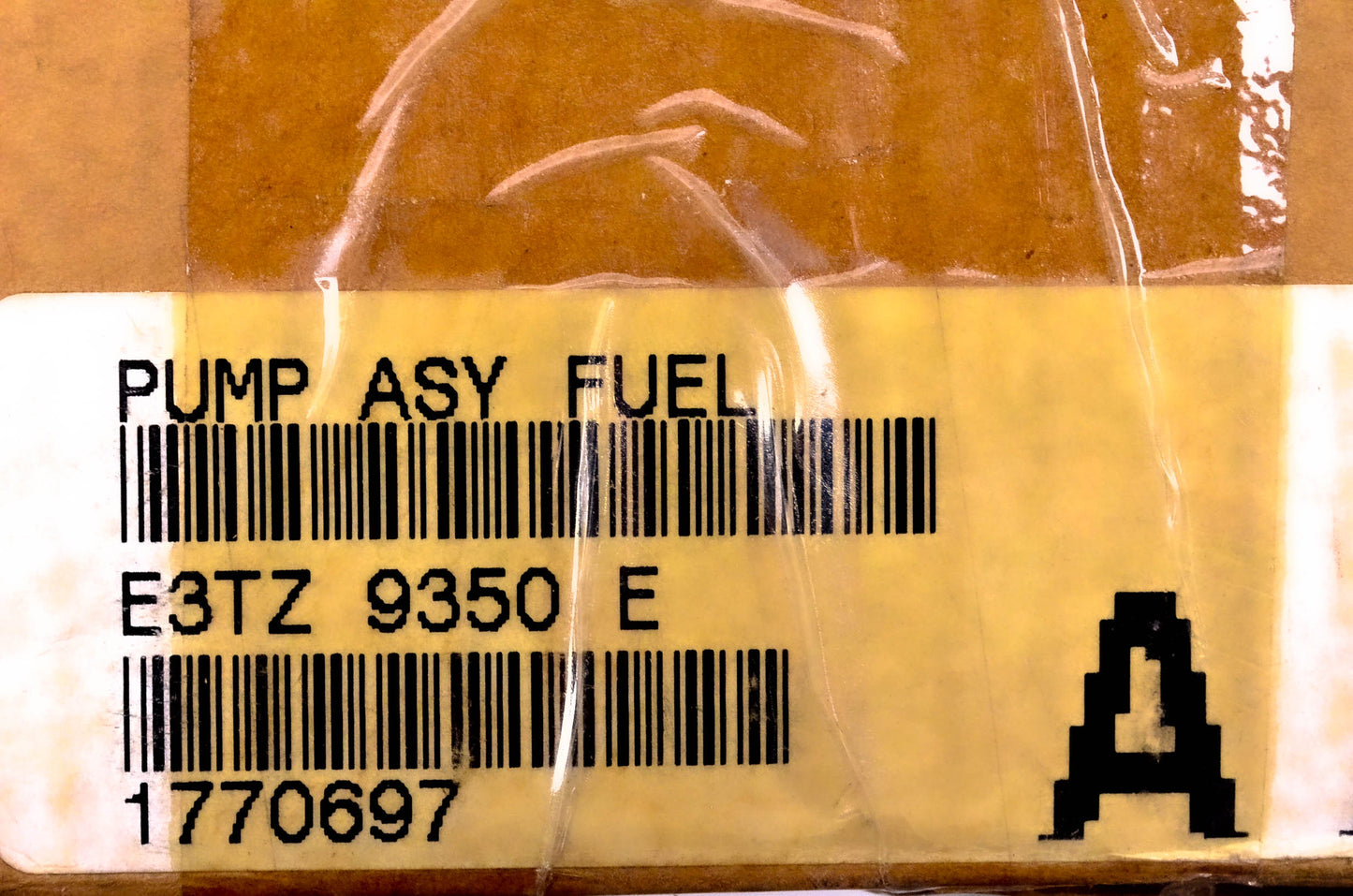 New OEM Ford E3TZ-9350-E Mechanical Fuel Pump NOS
