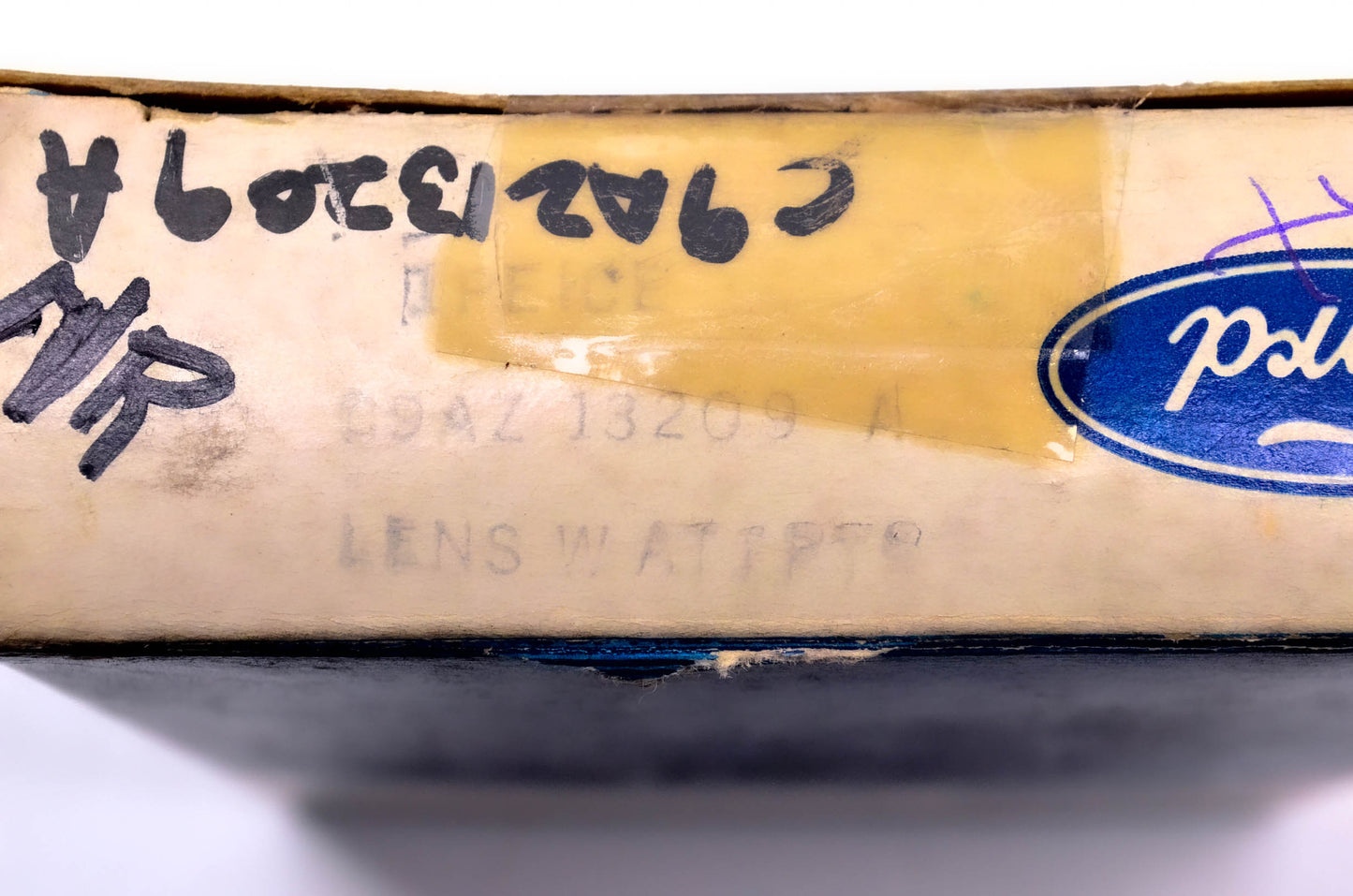 New OEM Ford C9AZ-13209-A Parking Lamp Lens NOS