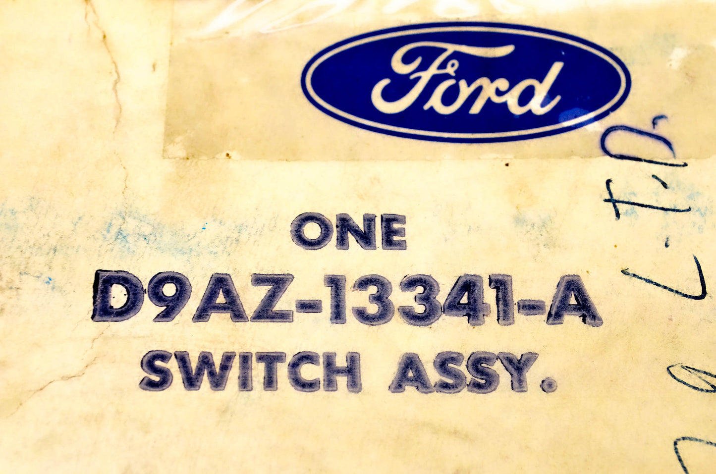 New OEM Ford D9AZ-13341-A Switch Assembly NOS