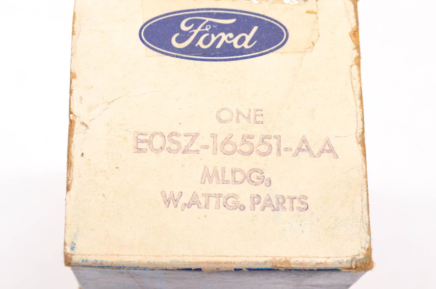 New OEM Ford E0SZ-16551-AA, EOSZ-16551-AA Fender Moulding Trim NOS