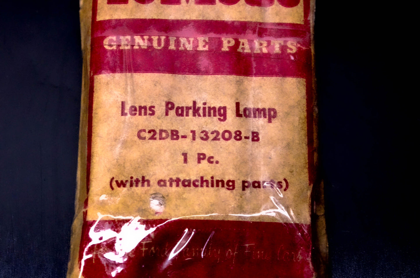 New OEM Ford C2DB-13208-B Parking Lamp Lens NOS