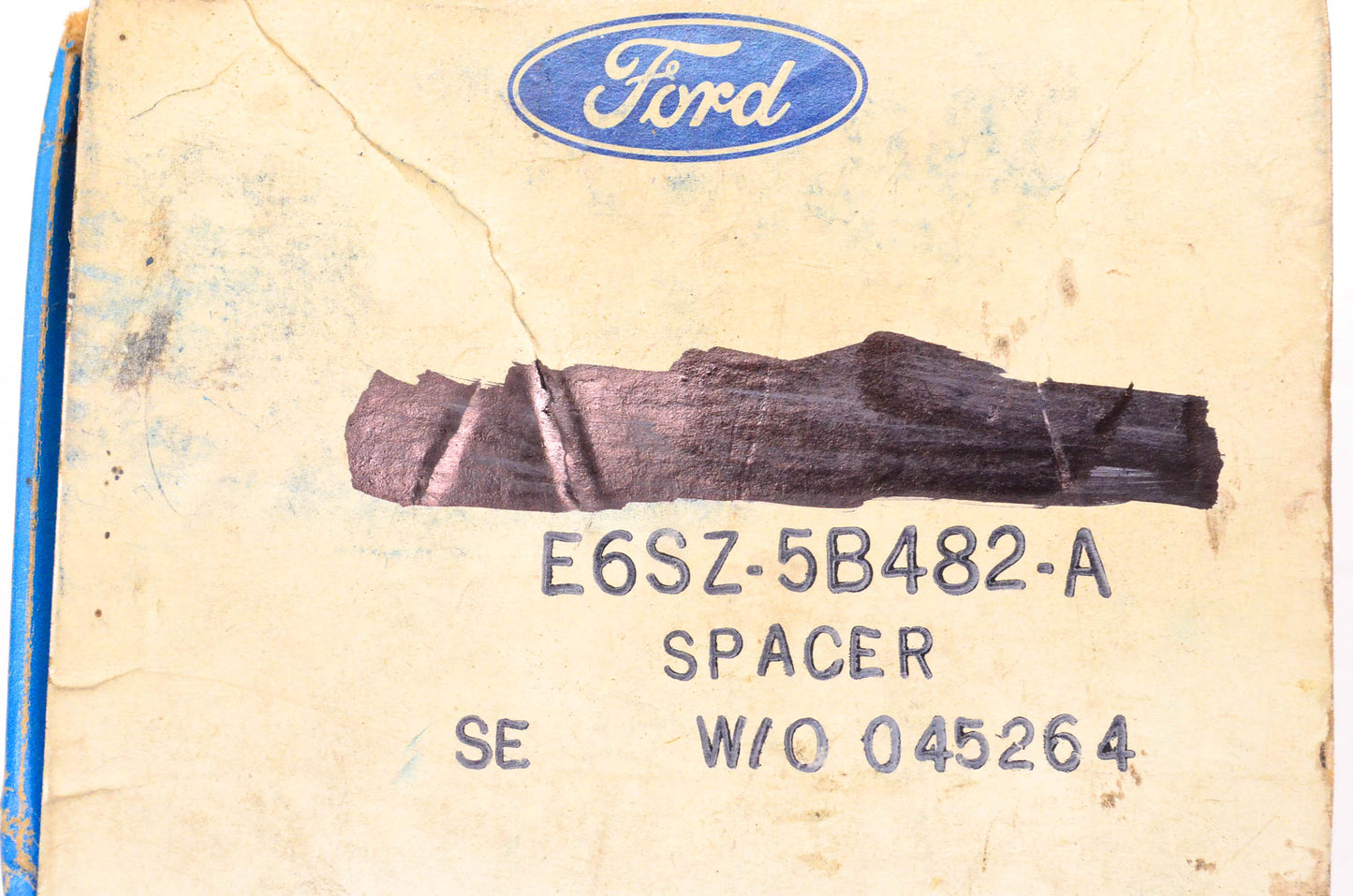 New OEM Ford E6SZ-5B482-A Stabilizer Bar Mounting Bracket NOS