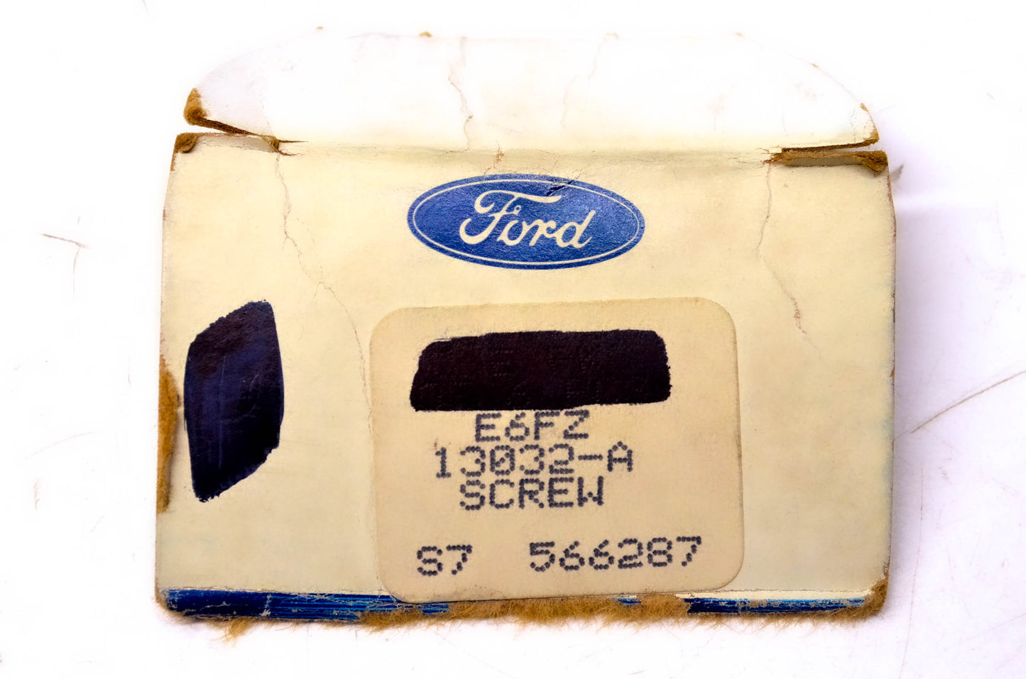 New OEM Ford E6FZ-13032-A Headlight Adjuster Screw Qty 2 NOS