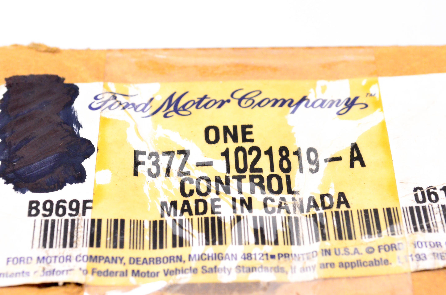 New OEM Ford F37Z-1021819-A LH Interior Door Handle NOS