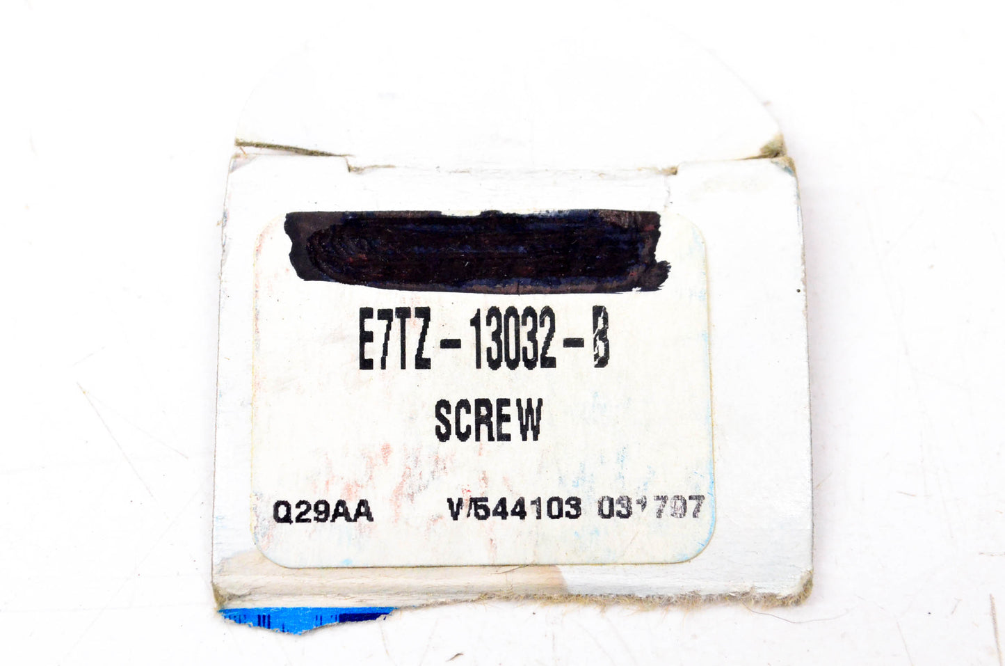 New OEM Ford E7TZ-13032-B Headlamp Adjusting Screw Qty 4 NOS