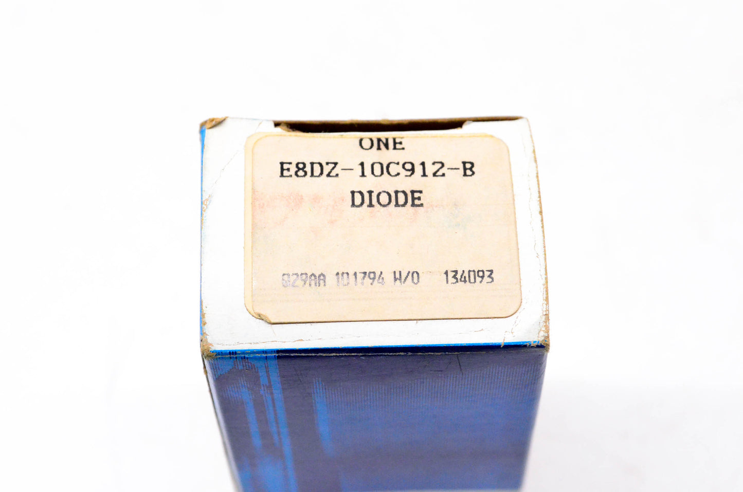 New OEM Ford E8DZ-10C912-B, E9DB-14A604 Diode NOS