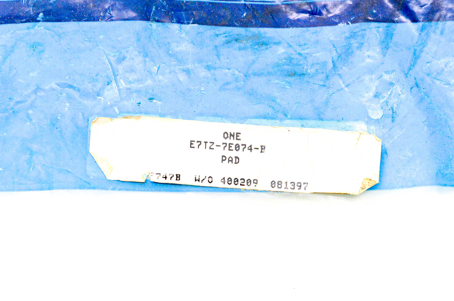 New OEM Ford E7TZ-7E074-B Transmission Shift Cover Pad NOS