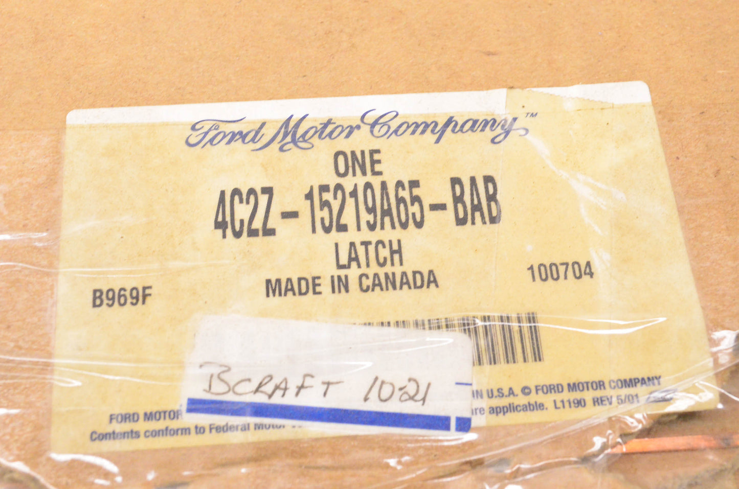 New OEM Ford 4C2Z-15219A65-BAB Latch Assembly NOS