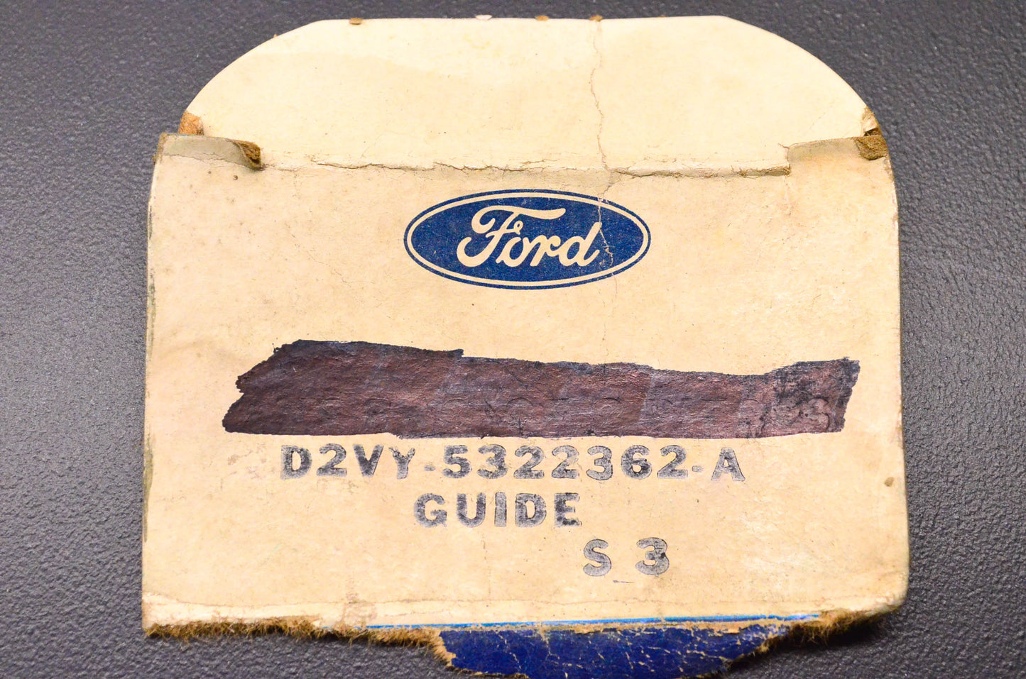 New OEM Ford D2VY-5322362-A Window Guide NOS