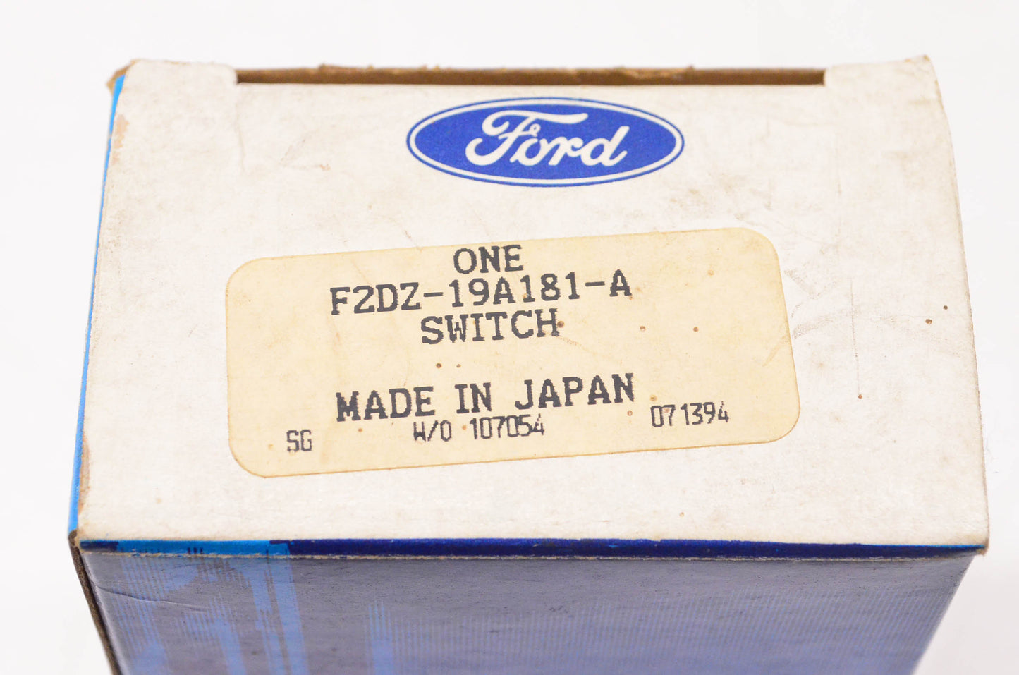 New OEM Ford F2DZ-19A181-A Radio Control Switch NOS