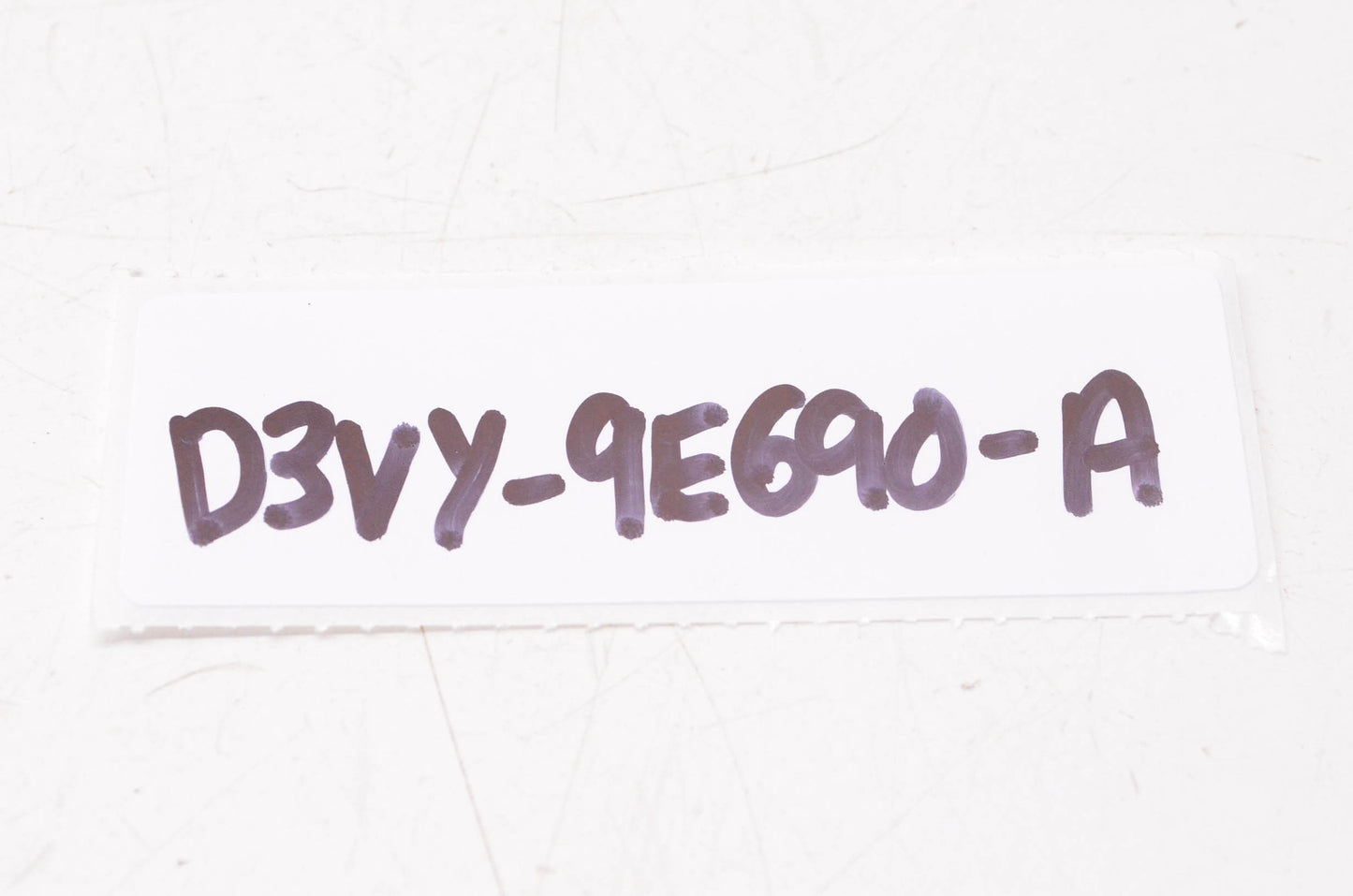 New OEM Ford D3VY-9E690-A Insert NOS