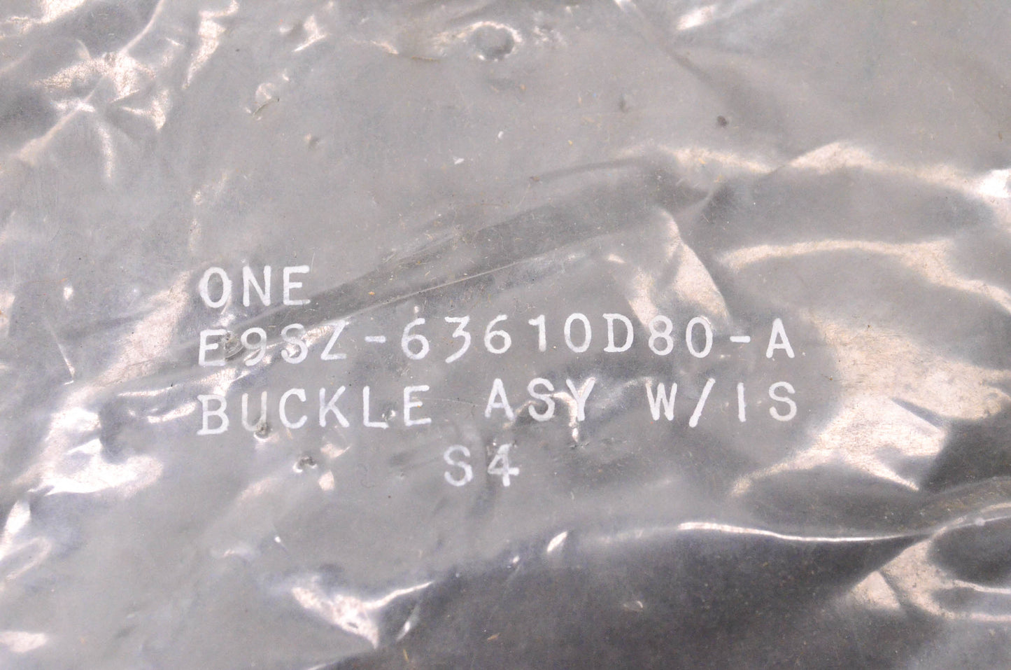 New OEM Ford E9SZ-63610D80-A Child Safety Buckle NOS