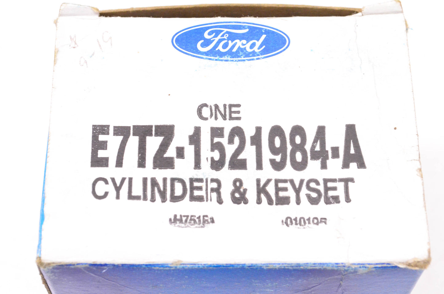New OEM Ford E7TZ-15821984-A Cylinder & Key Kit NOS