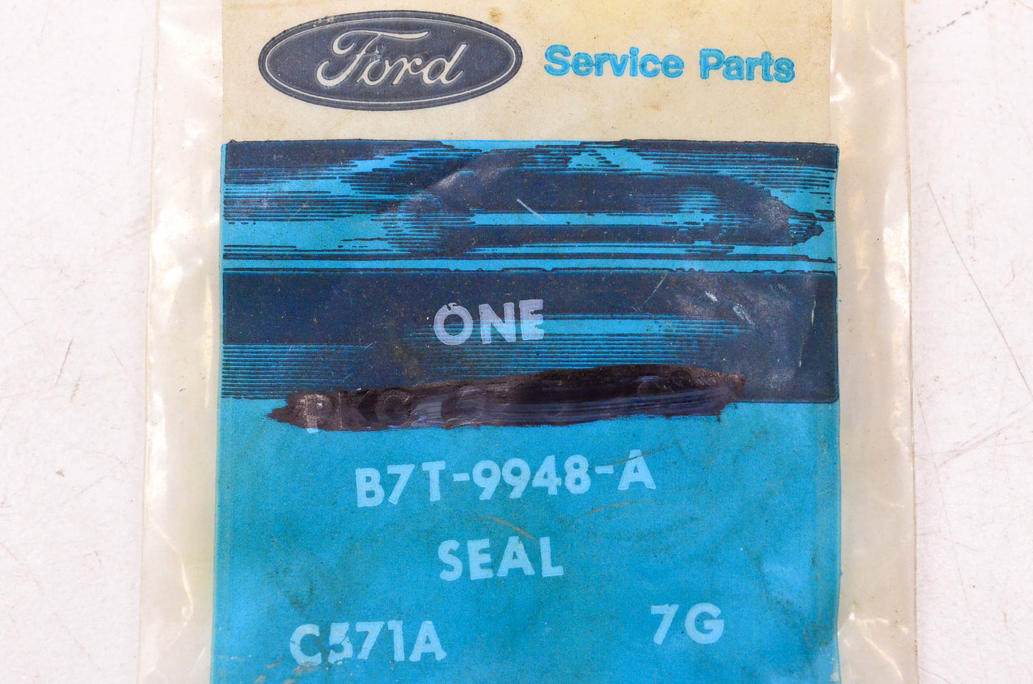 New OEM Ford B7T-9948-A Seal NOS
