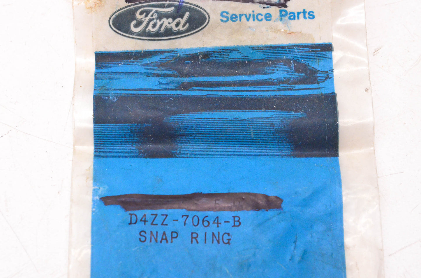 New OEM Ford D4ZZ-7064-B Snap Ring NOS