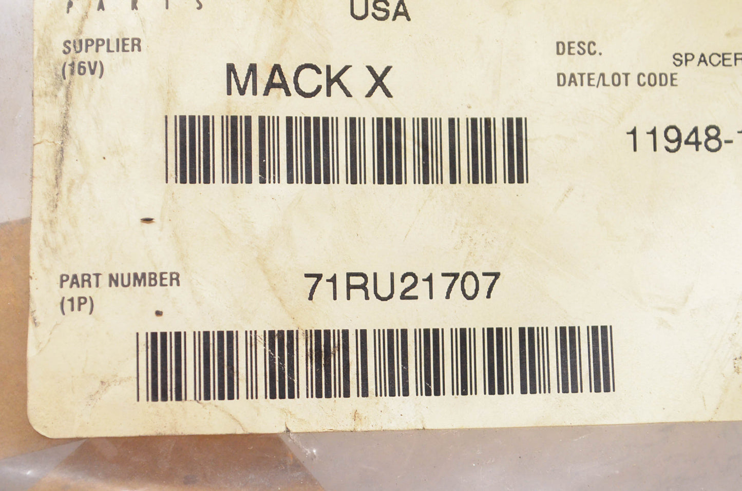 Mack Genuine Parts 71RU21707 Spacer NOS