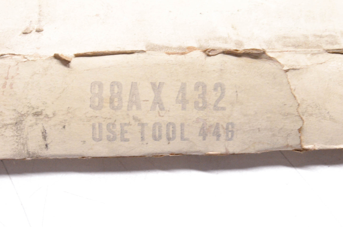 Mack 88AX432, 4800 Oil Seal NOS