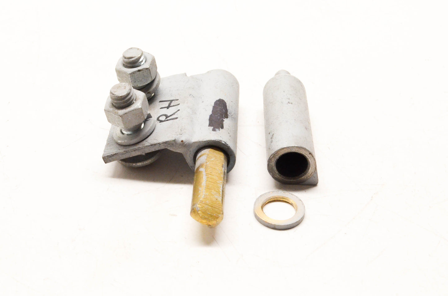 Southco HNG7014R Right Hand Bullet Hinge