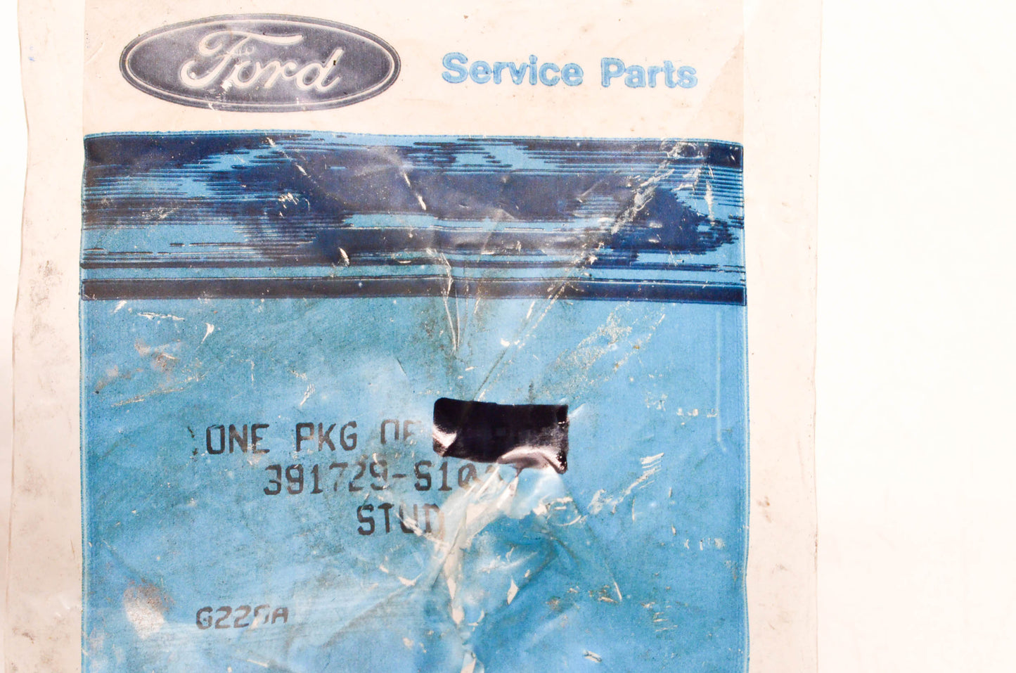 New OEM Ford 391729-S101 Stud NOS