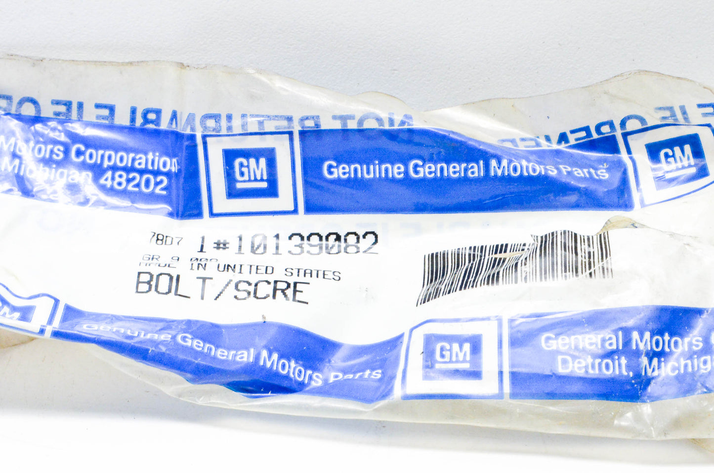 GM 10139082 Bolt NOS