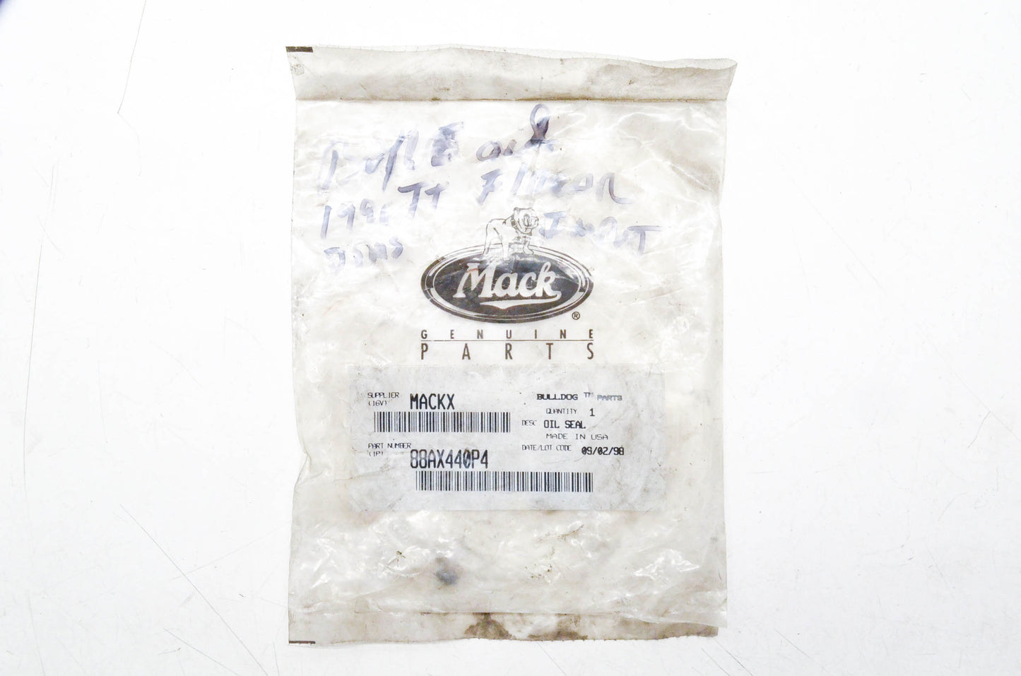 Mack 88AX440P4 Oil Seal NOS