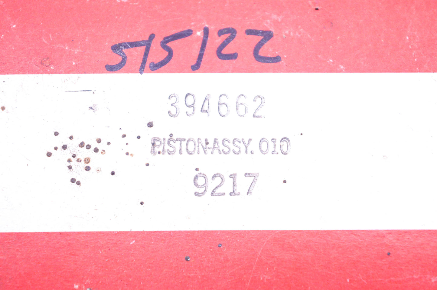 New OEM Briggs & Stratton 394662, 515122 Piston Kit NOS