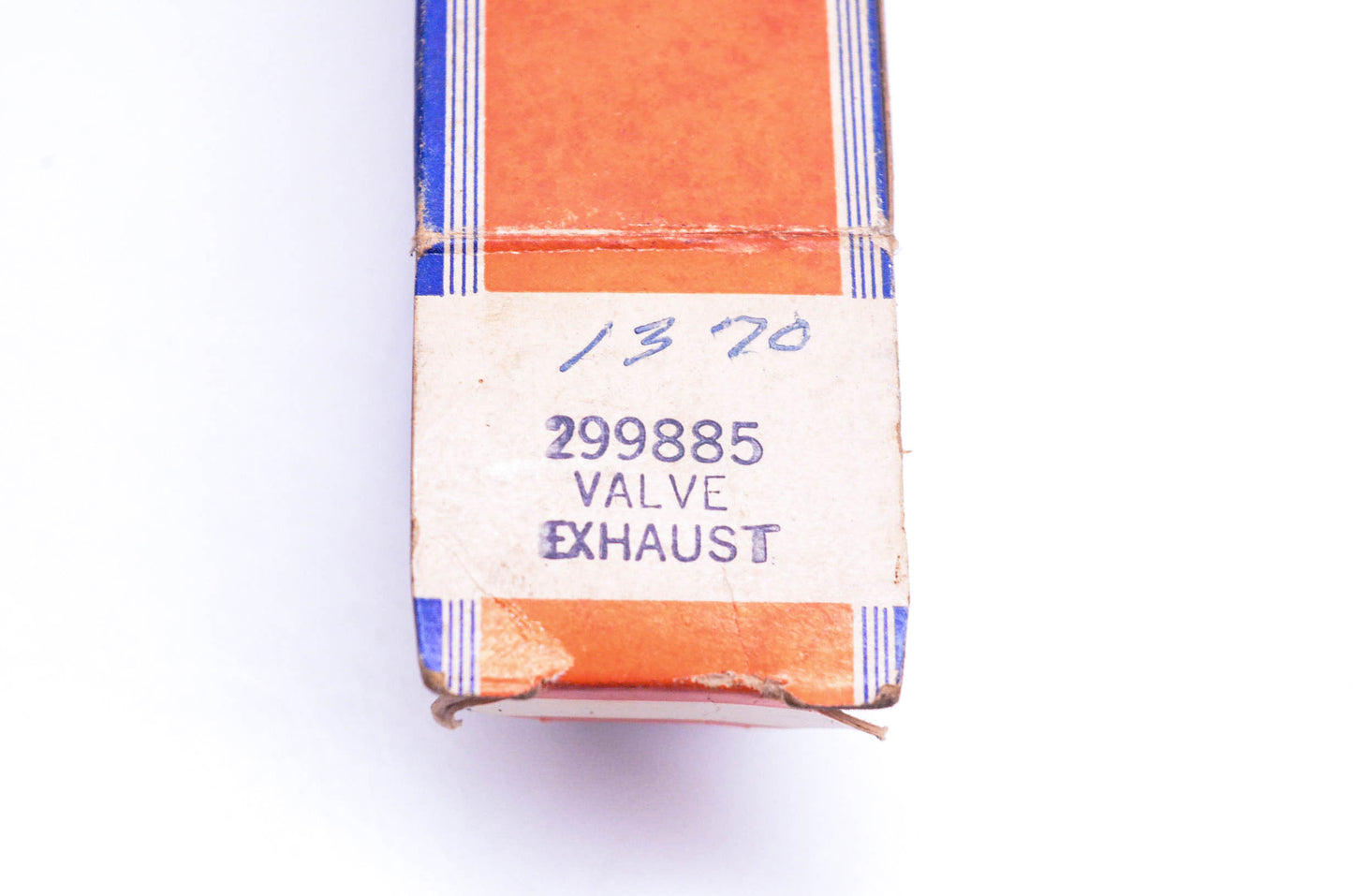 New OEM Briggs & Stratton 299885 Exhaust Valve Kit NOS