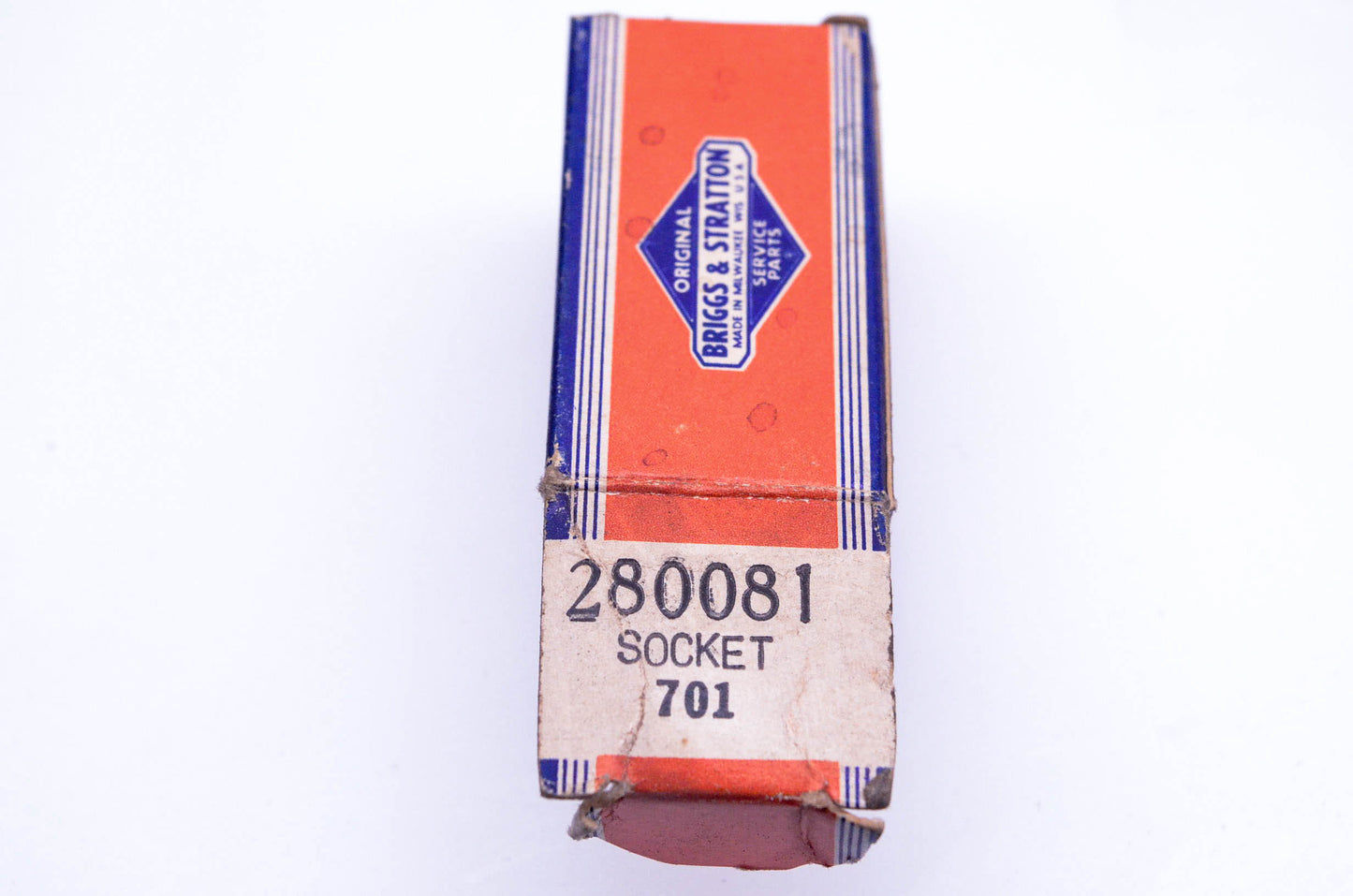 New OEM Briggs & Stratton 280081 Four Pin Socket NOS