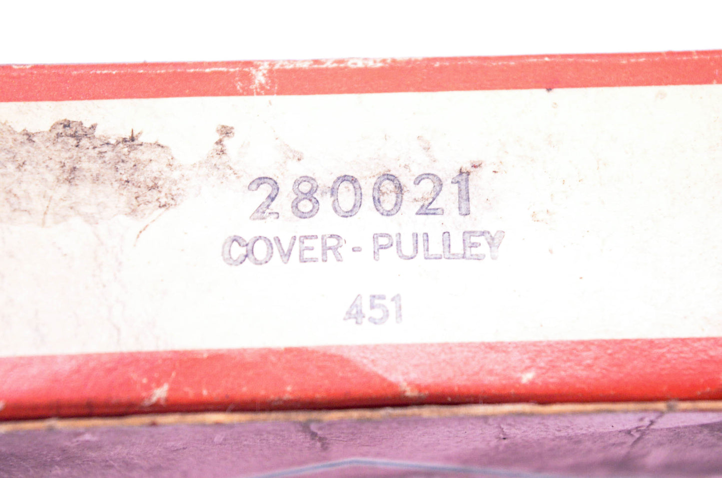 New OEM Briggs & Stratton 280021 Pulley Cover NOS