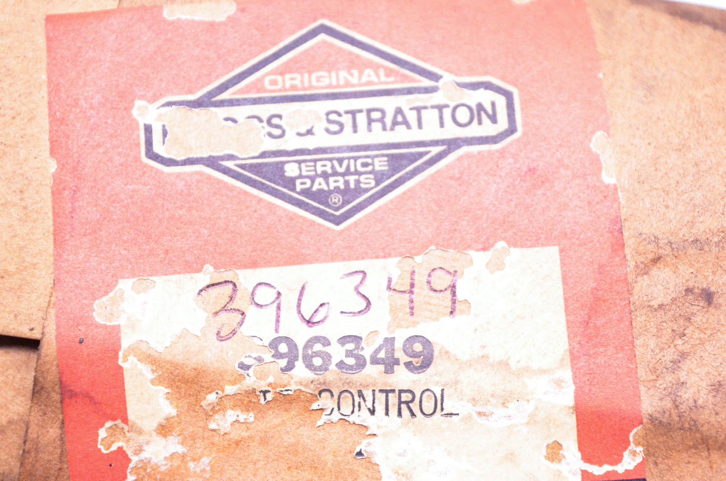 New OEM Briggs & Stratton 396349 Governor Plate Kit NOS