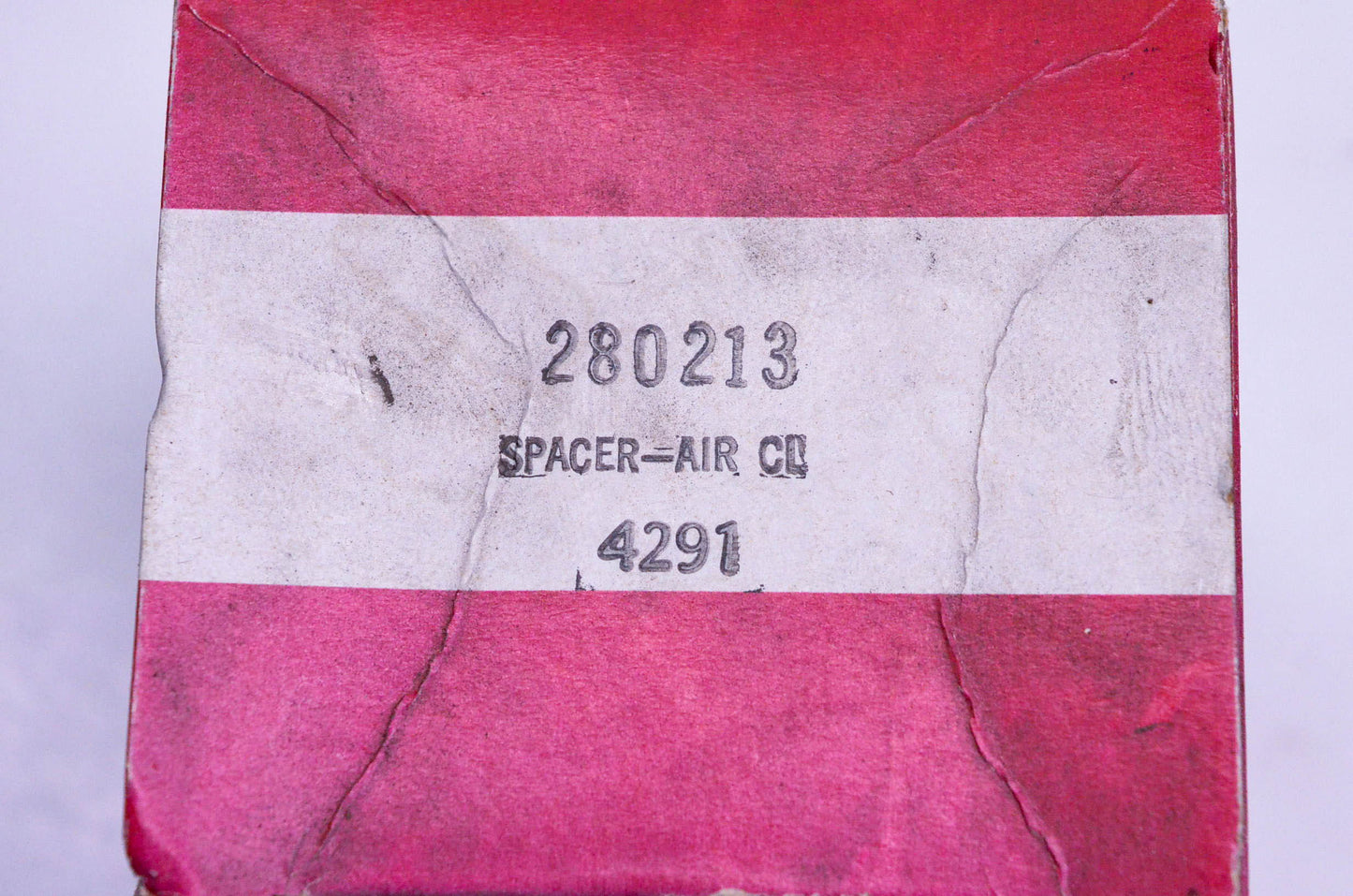New OEM Briggs & Stratton 280213 Air Cleaner Spacer NOS