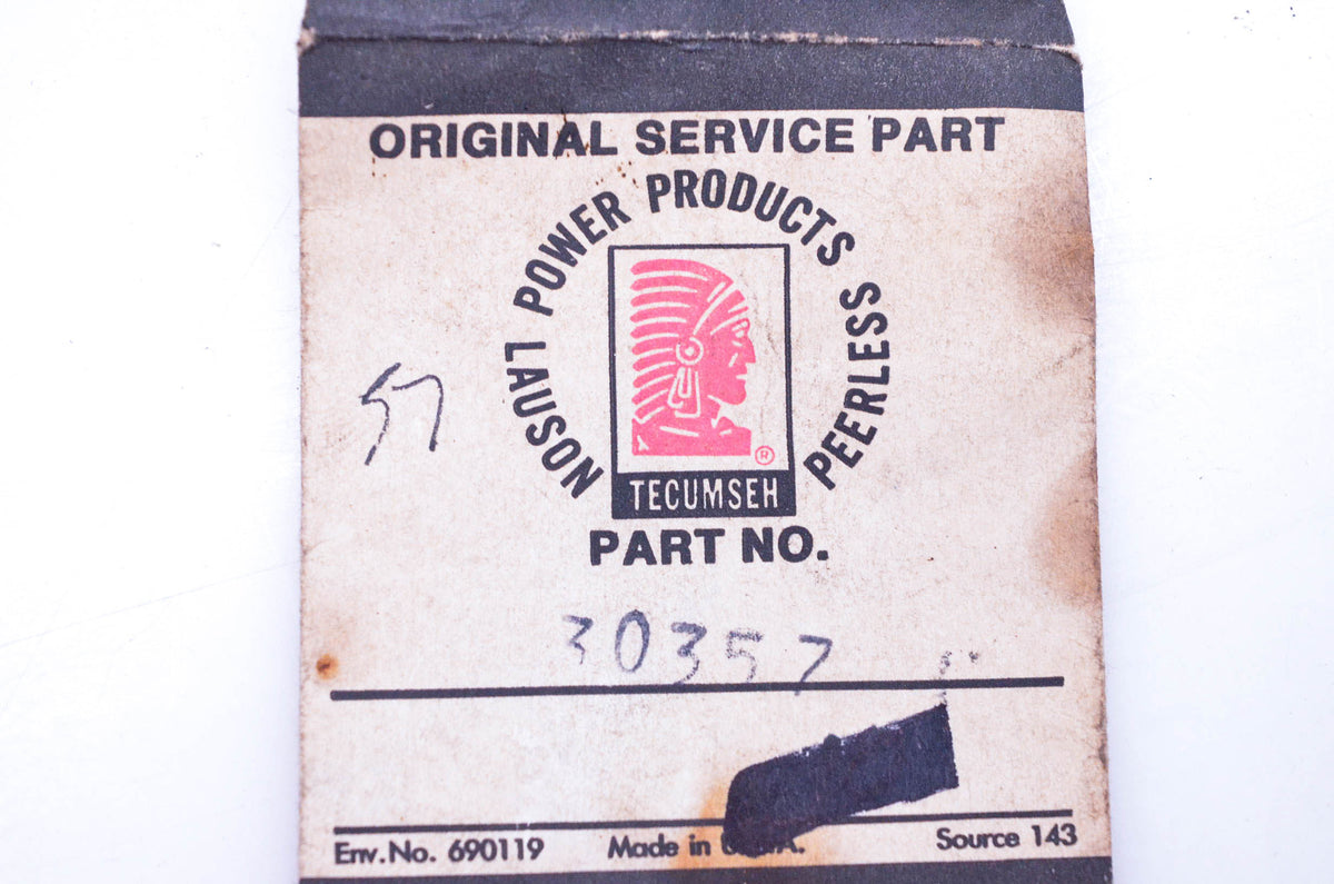 New OEM Tecumseh 30357 Screws Qty 2 NOS