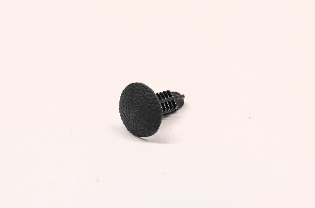 New OEM Yamaha 90269-05055-00 Special Shape Rivet NOS