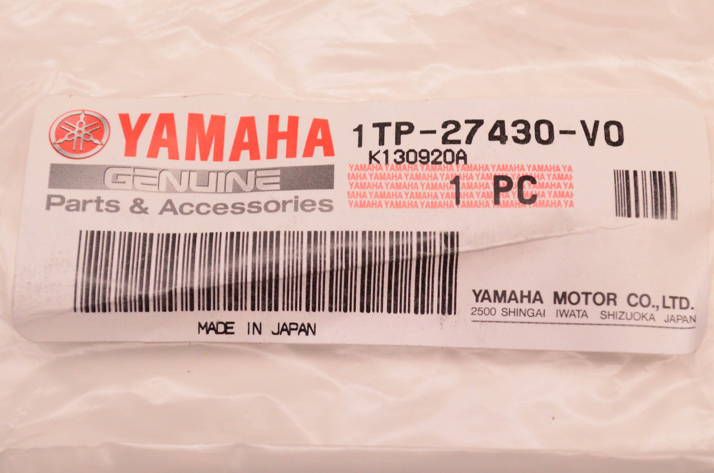 New OEM Yamaha 1TP-27430-V0-00 Rear Footrest NOS