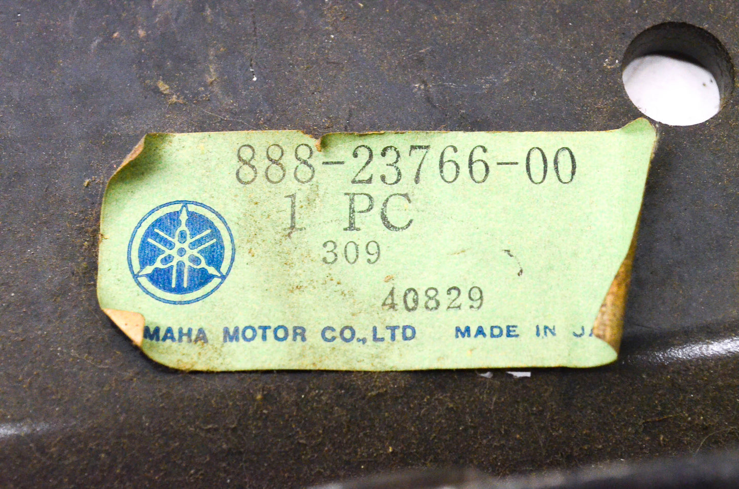 New OEM Yamaha 888-23766-00-00 Saddle NOS