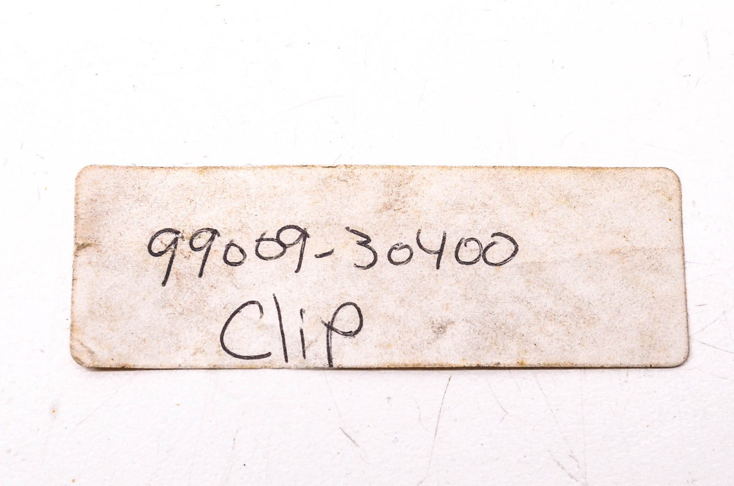 New OEM Yamaha 99009-30400-00 Circlip NOS