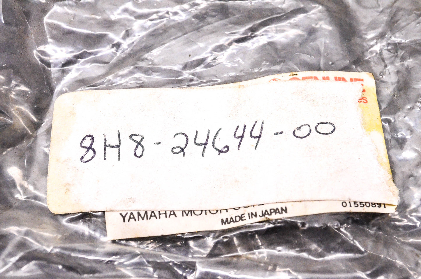 New OEM Yamaha 8H8-24644-00-00 Cap NOS