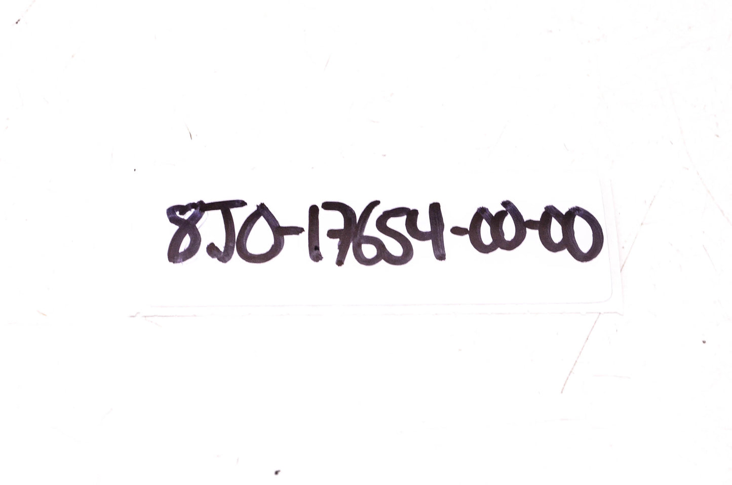 New OEM Yamaha 8J0-17654-00-00 Spacer NOS