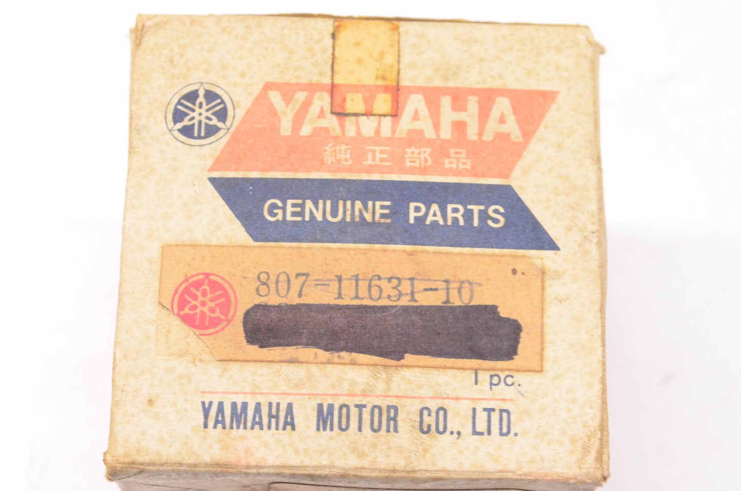 New OEM Yamaha 807-11631-10-00 Piston NOS