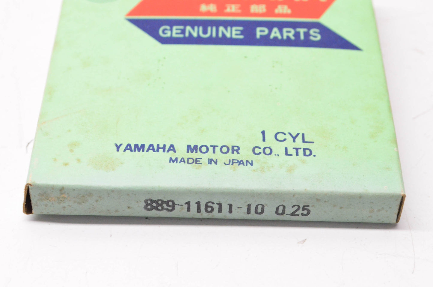 New OEM Yamaha 889-11611-10-00 Piston Ring NOS