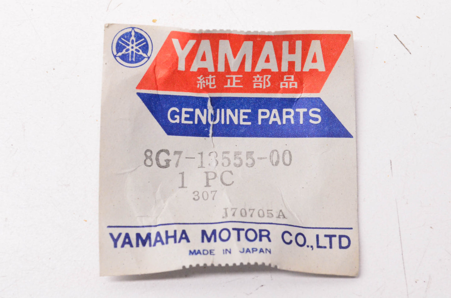 New OEM Yamaha 8G7-13555-00-00 Intake Manifold NOS