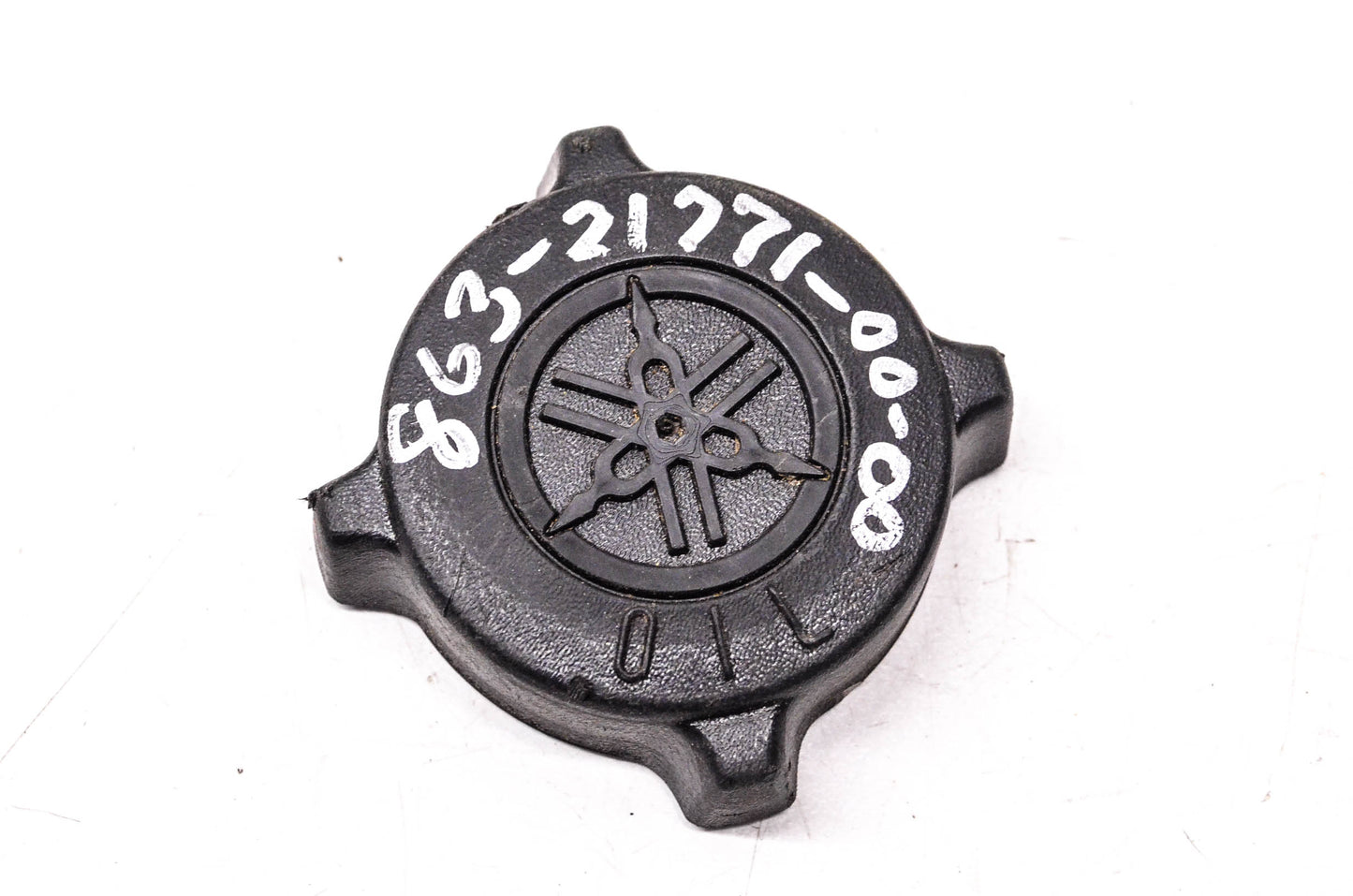 OEM Yamaha 863-21771-00-00 Cap