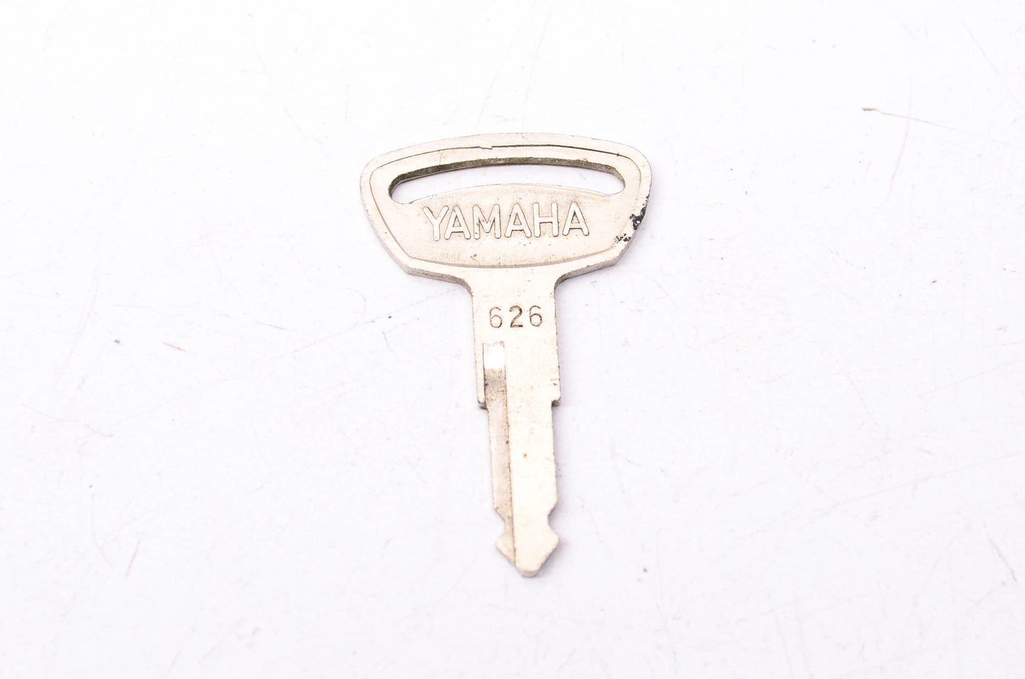 New OEM Yamaha 626 Yamaha Key #626 NOS